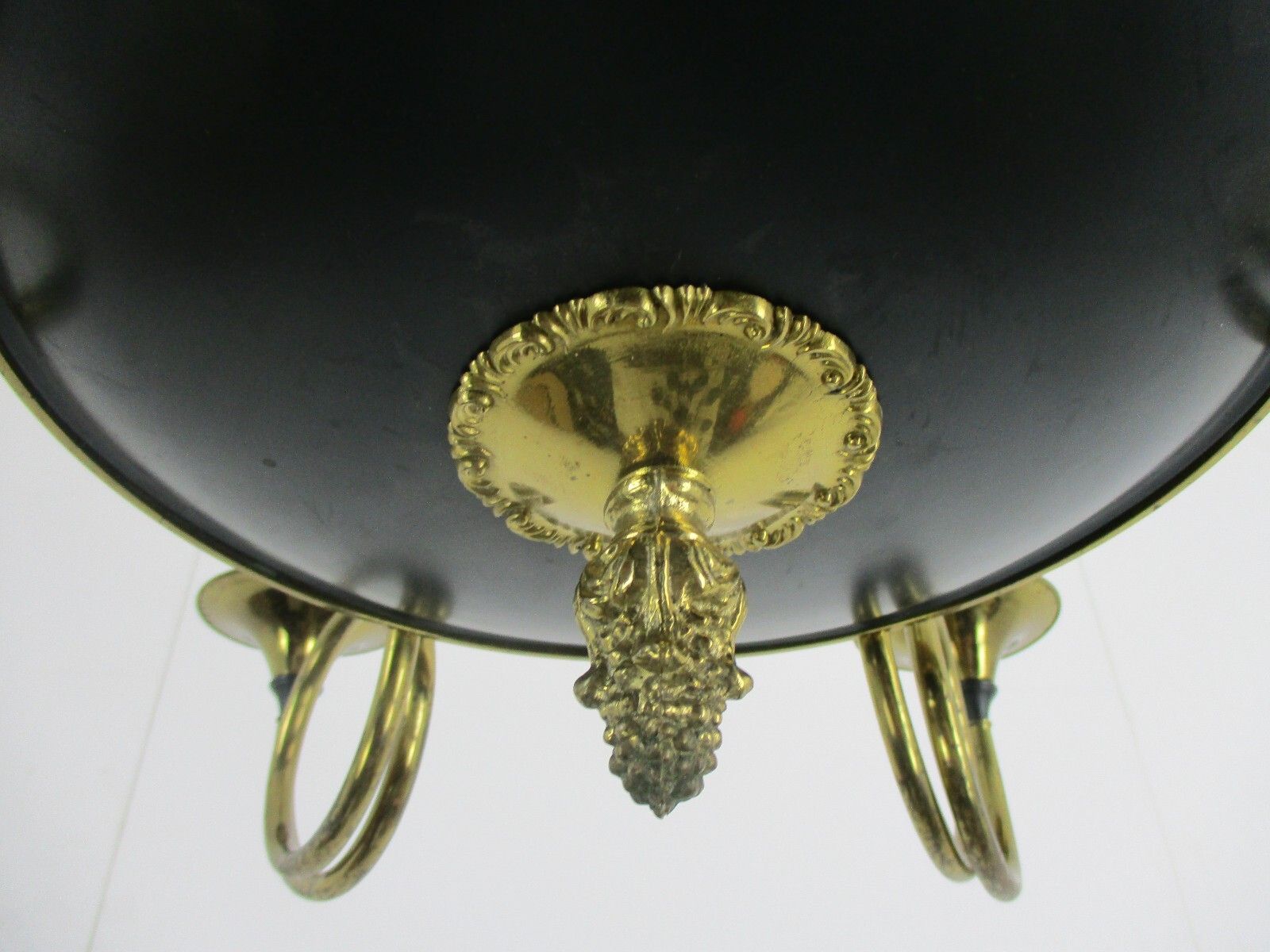 French Empire Pan Chandelier Green Tole Brass 6 Arms Hollywood Regency Trumpets photo vinterior