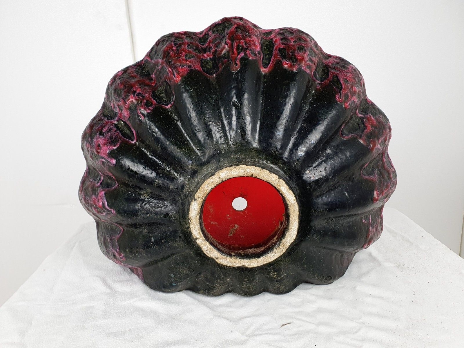 photo furniture Antique  Medusa Basin Bathroom Furniture  French Majolica Sink Stunning Rare