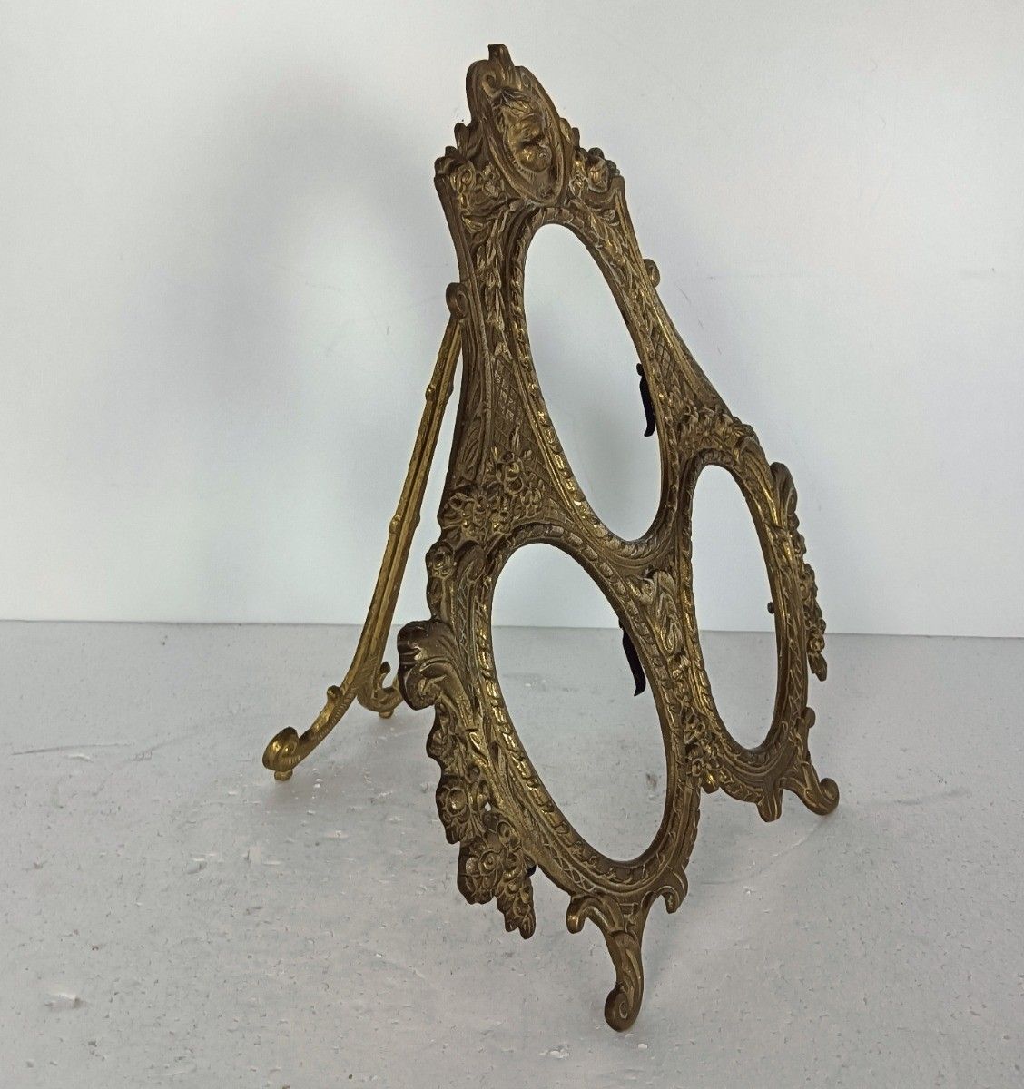 Vintage French Standing Double Brass Embossed Picture Frame Ornate Rococo For 3 photo Home Decor