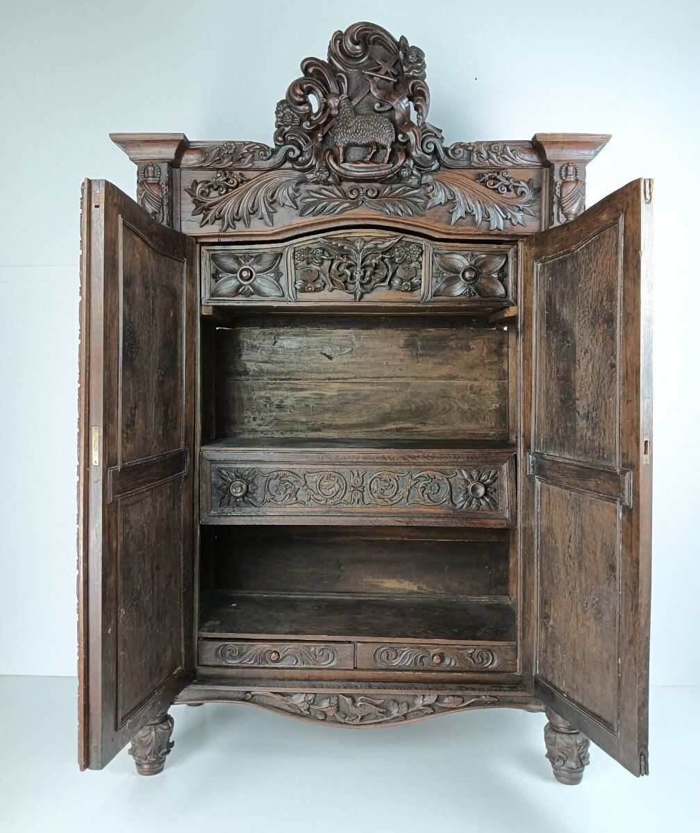 9718.0 Gothic Antique 18th Century Carved Oak Religious Scenery Saint Dragon Cabinet Wo photo