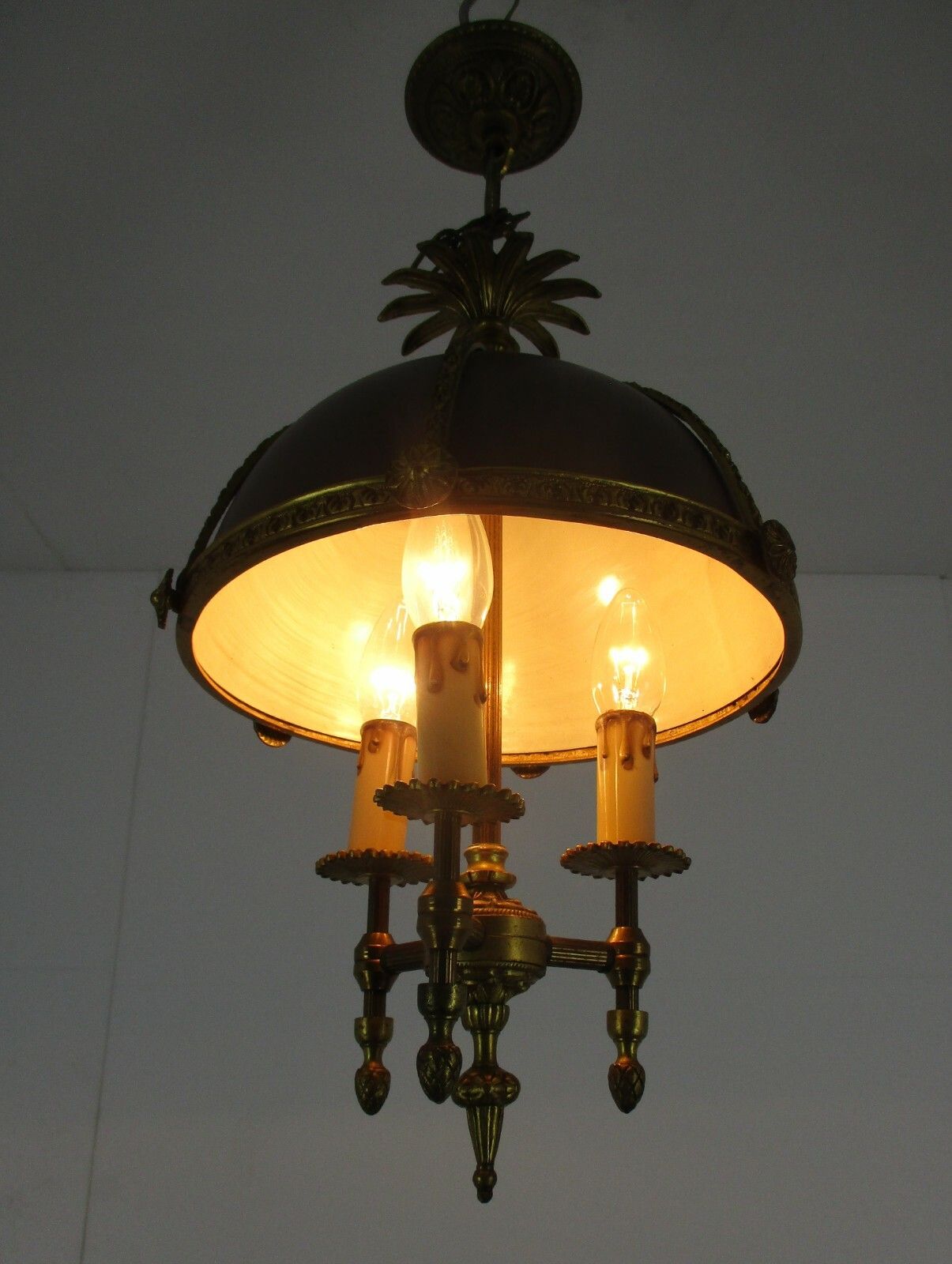 French Empire Bouillotte Chandelier 3 Lights Brown Tole Garlands Guirlandes Rare photo for sale