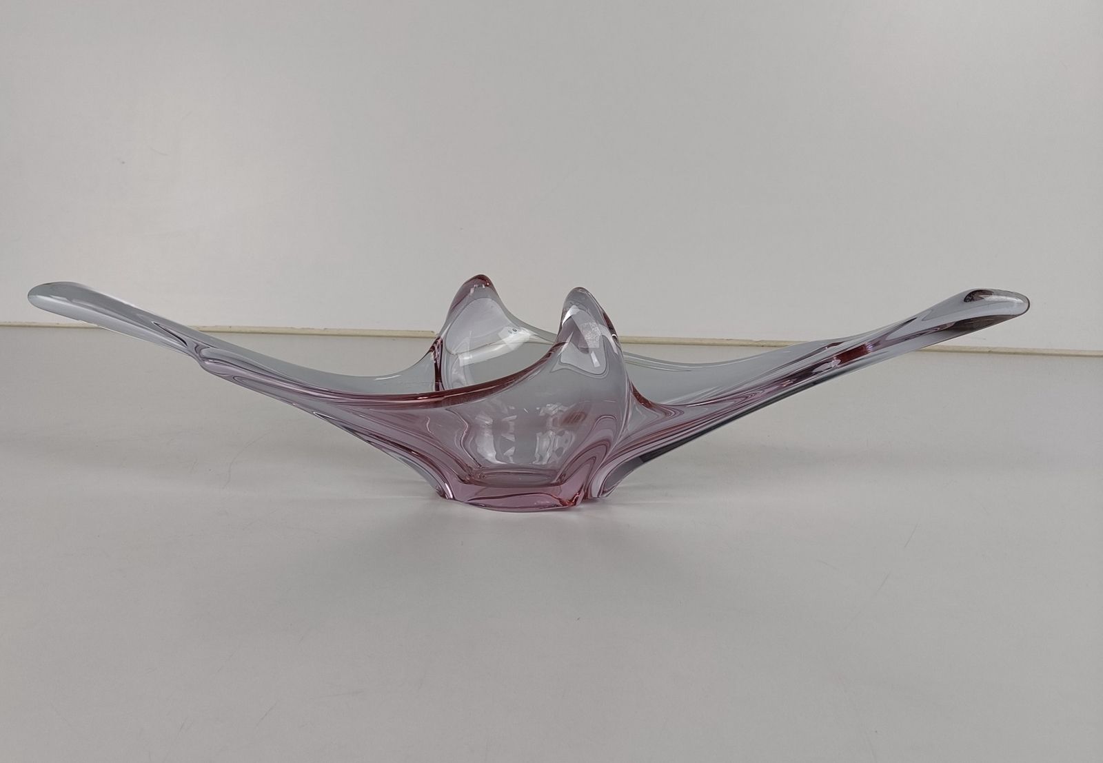 Italian Pink Bowl Dish Centerpiece Murano Seguso Art Glass Modernist Decorative photo for sale