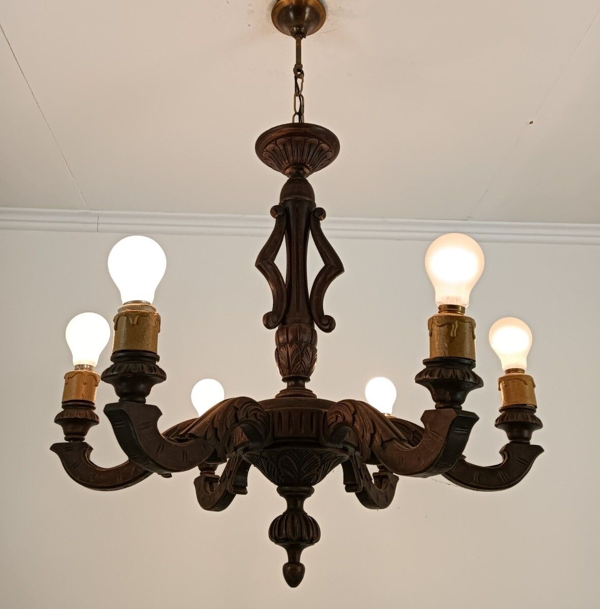 Hand Carved Wood Wooden Chandelier Fixture 6 Lights Lovely Barn Farmhouse Countr photo 482.0