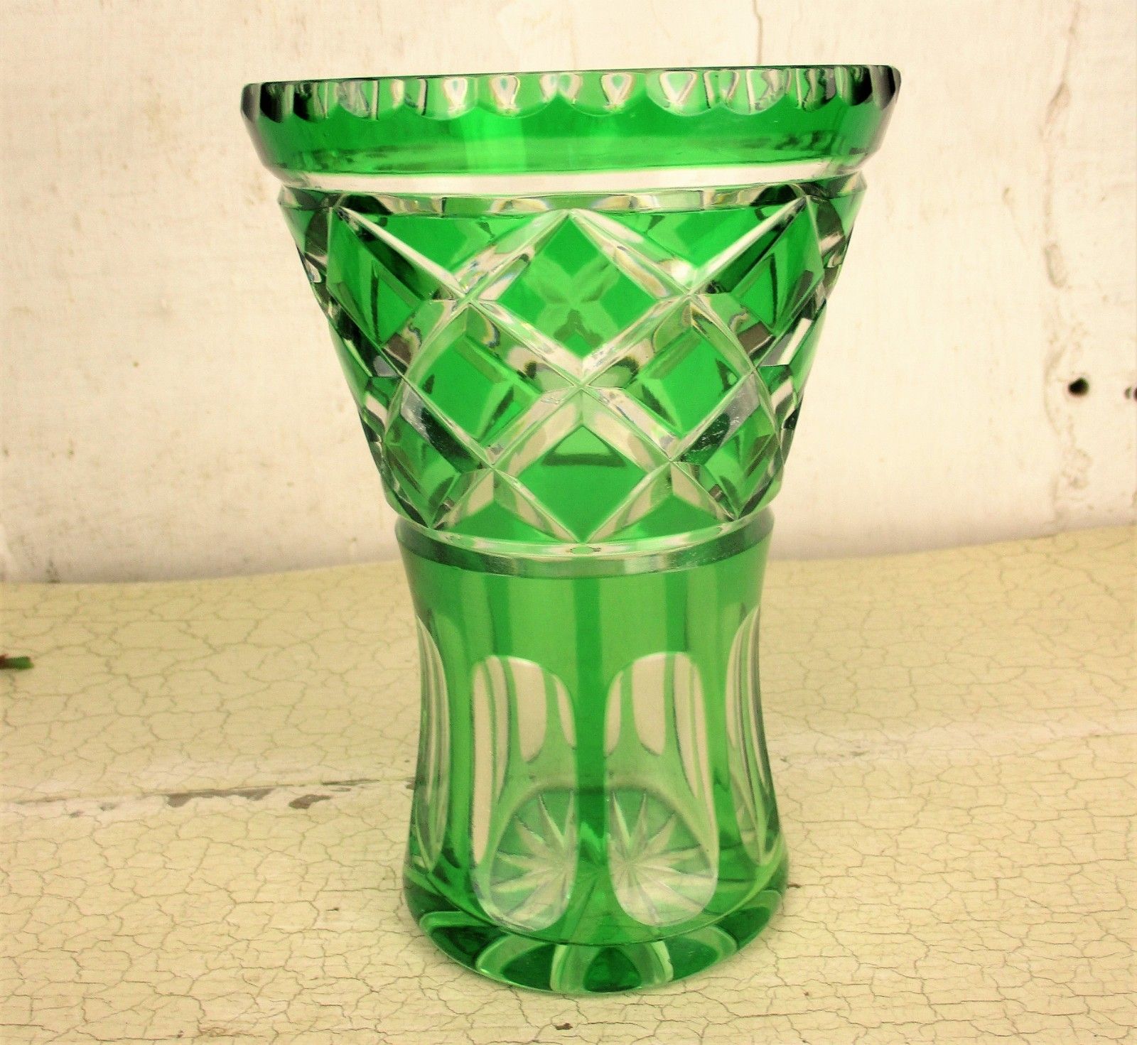 Cut To Clear Crystal Vase Emerald Green Beautiful Stylish 6.10" photo Home Decor