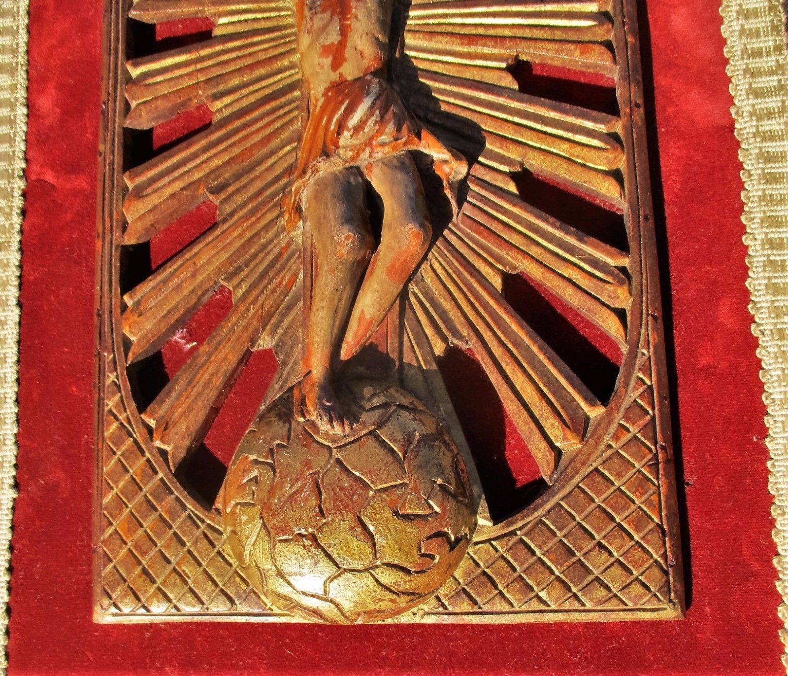 Antique Wall Hanging 18th Century Jesus Christ Crucifix Wood On Velvet Gorgeous photo vintage
