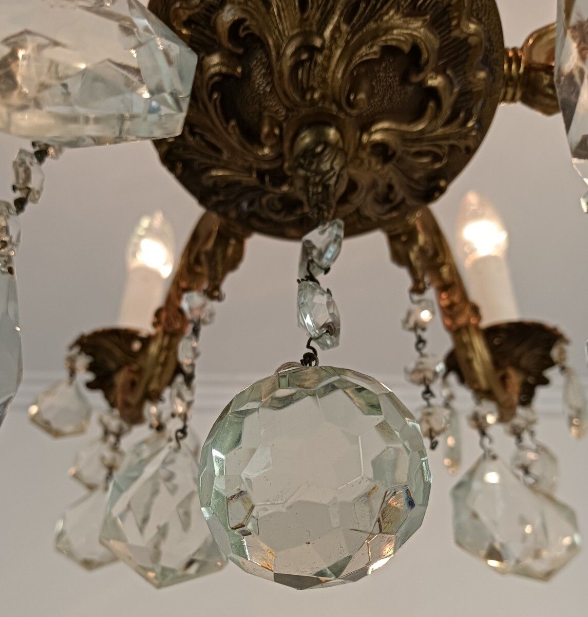 Lovely Vintage Chandelier French Hollywood Regency Style Brass Art Glass Prisms photo Lighting