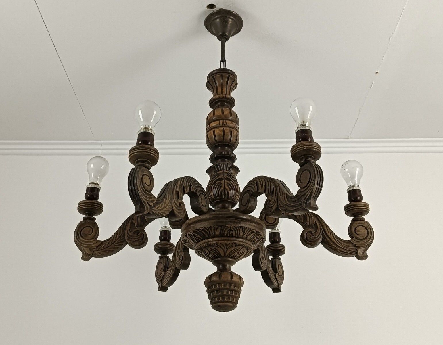 Gorgeous Wooden Carved Chandelier Barn Farmhouse Style 6 Lights Arm Vintage photo buy