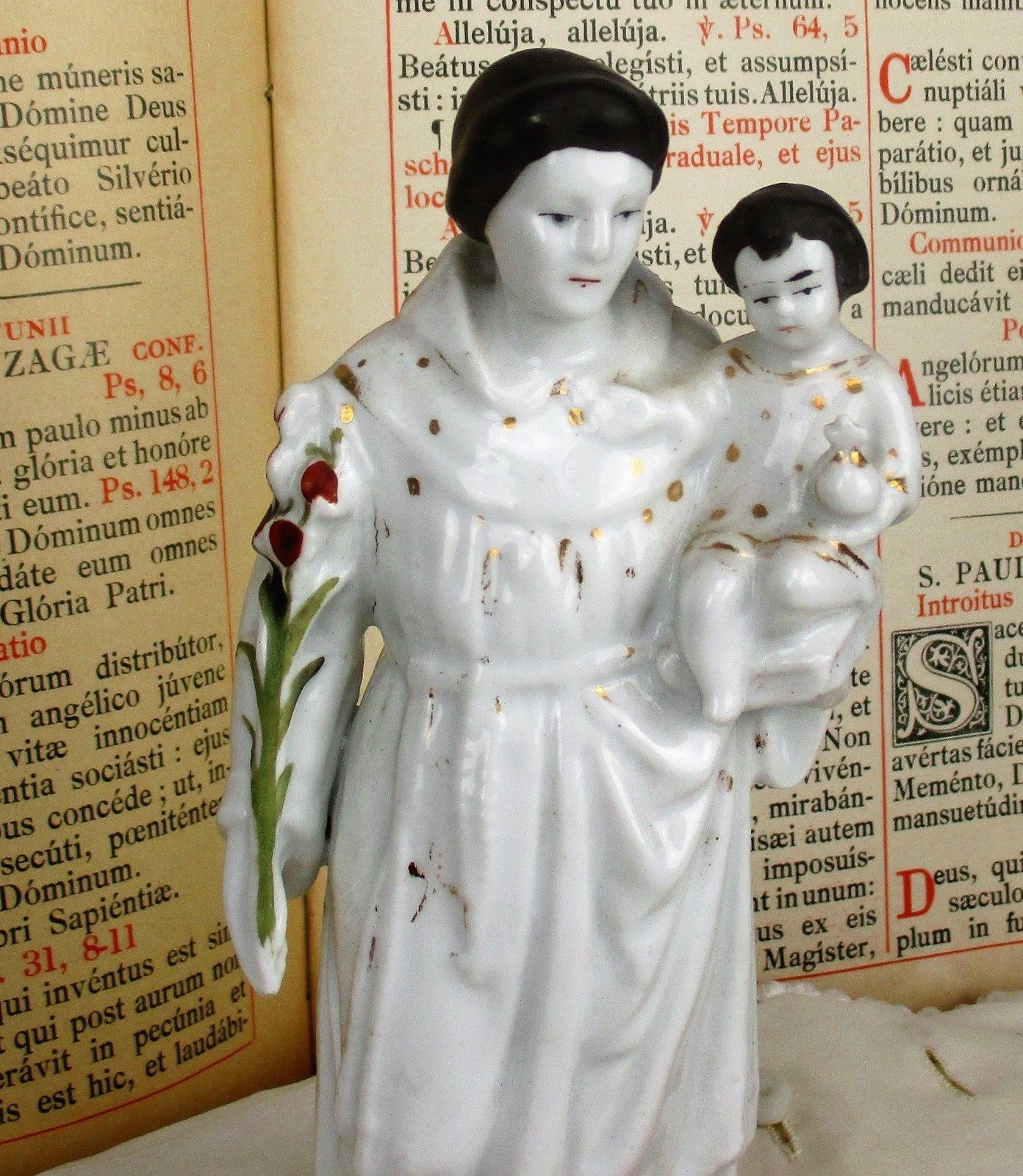 Antique 1900 Vieux Paris Porcelain  Statue H. Heart Virgin Mary Infant Jesus 9" photo furniture