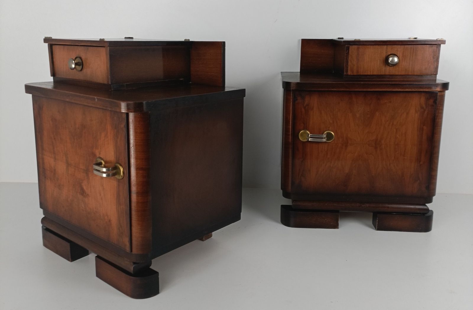 Pair Antique Art Deco Nightstands End Tables Dresser 20s 30s Vanity Cabinets  Wo photo Furniture