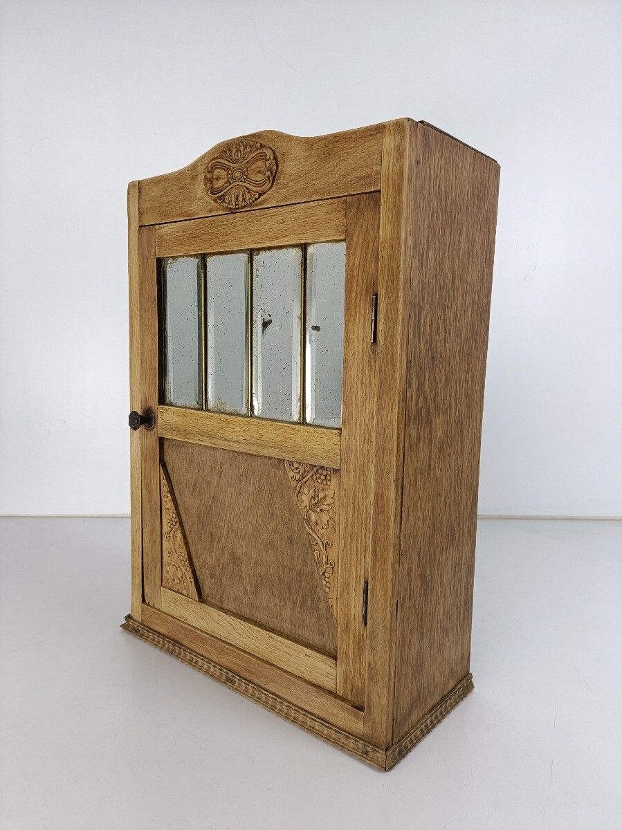 Art Deco Antique Medicine Cabinet Apothecary 4 Small Mirror Beveled Glass photo furniture