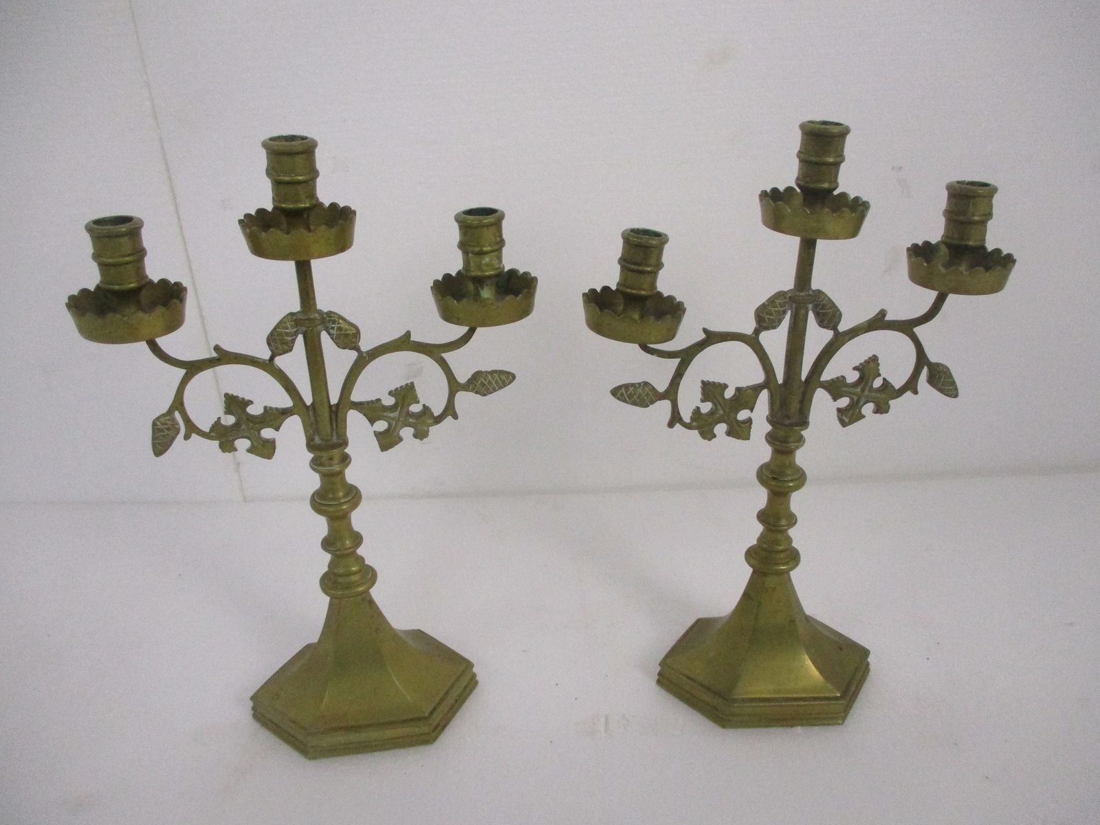 Couple Candle Holders Brass Leafs Ornate Religious Church Candelabra 3 Arm photo vinterior