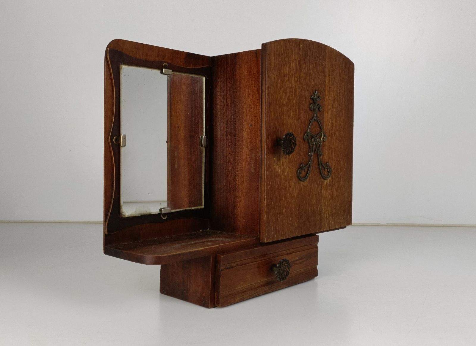 Art Deco Antique Medicine Apothecary Cabinet Wall Hanging Bathroom Shaving Cabin photo furniture