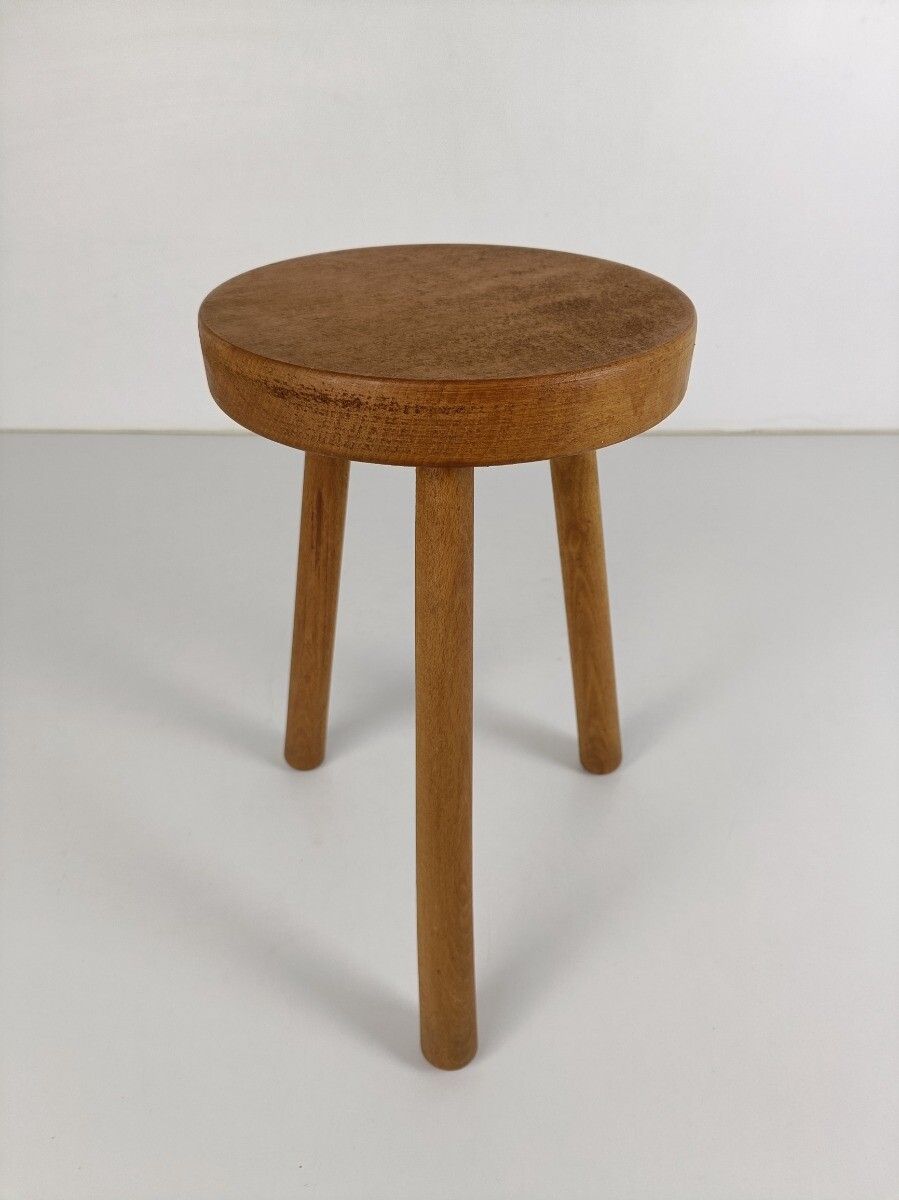Vintage  Hand Carved Wood Milking Stool Pedestal Table Pedestal Barn Style Farmh photo furniture
