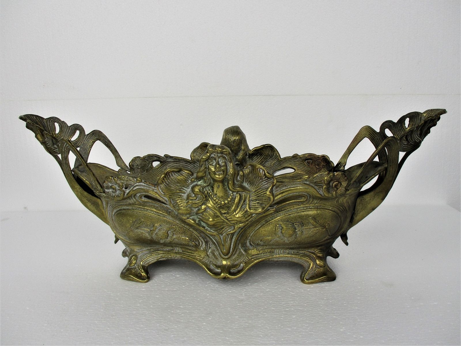 L Art Nouveau French Planter Jardinière Ornate Embossed Centerpiece Brass Merma photo furniture