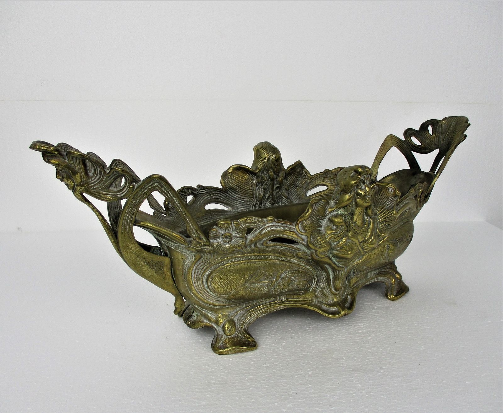 L Art Nouveau French Planter Jardinière Ornate Embossed Centerpiece Brass Merma photo Home Decor