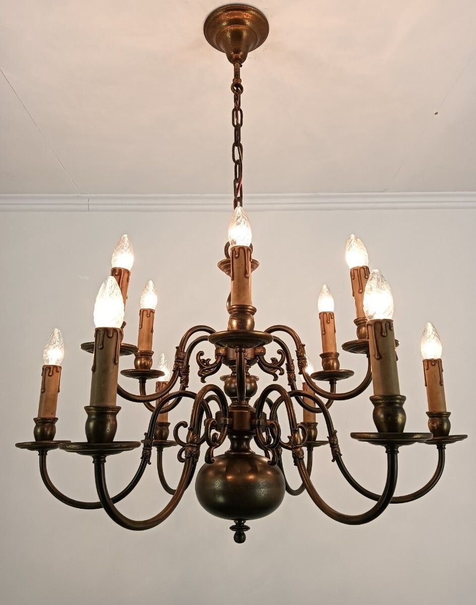 photo vinterior Flemish Dutch  Chandelier 12 Arms Lights Brass Gorgeous Htf Vintage Two Tier Vin