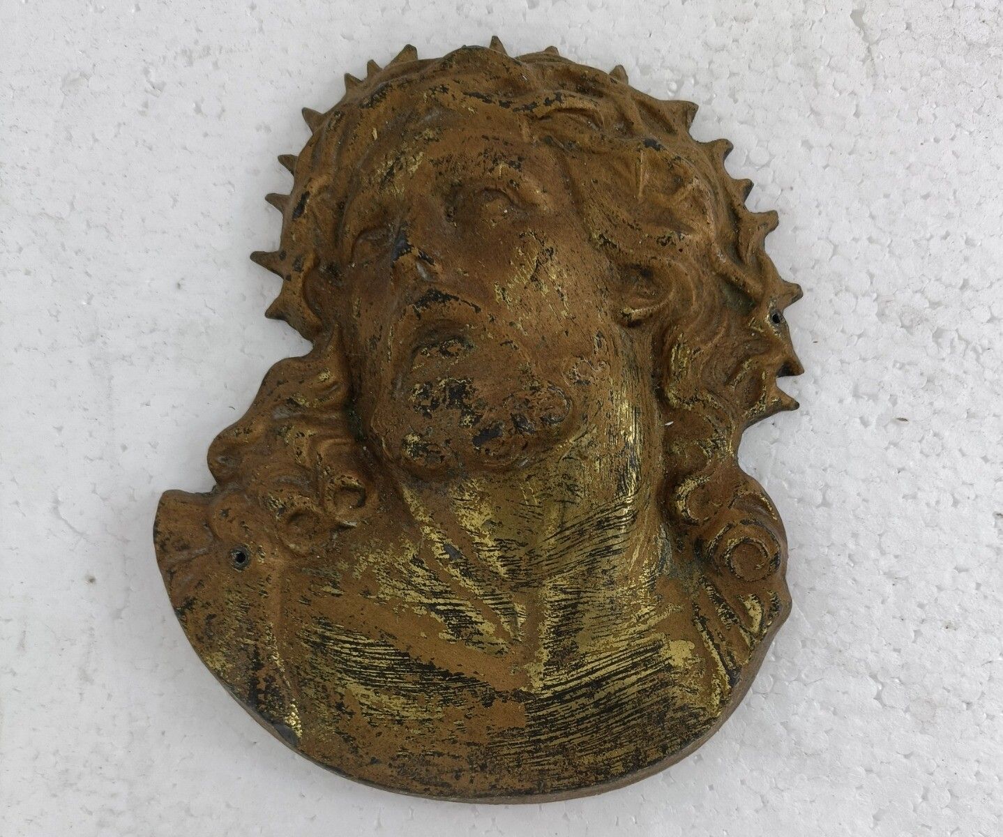 Heavy Brass  Wall Hanging  Jesus Christ  Head Of Thorns Plaque Gorgeous Antique photo furniture