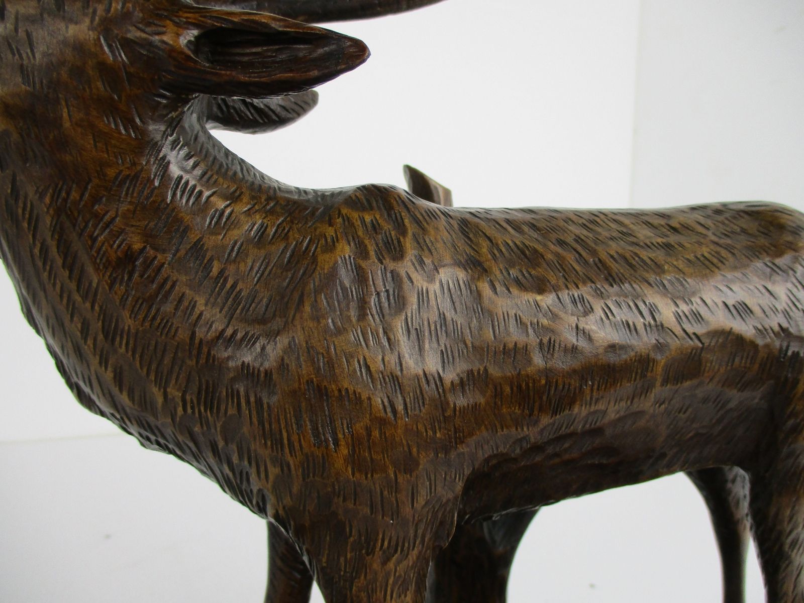 photo furniture Black Forest Sculpture Figurine Hand Carved Deer Roe Buck Stag Marked