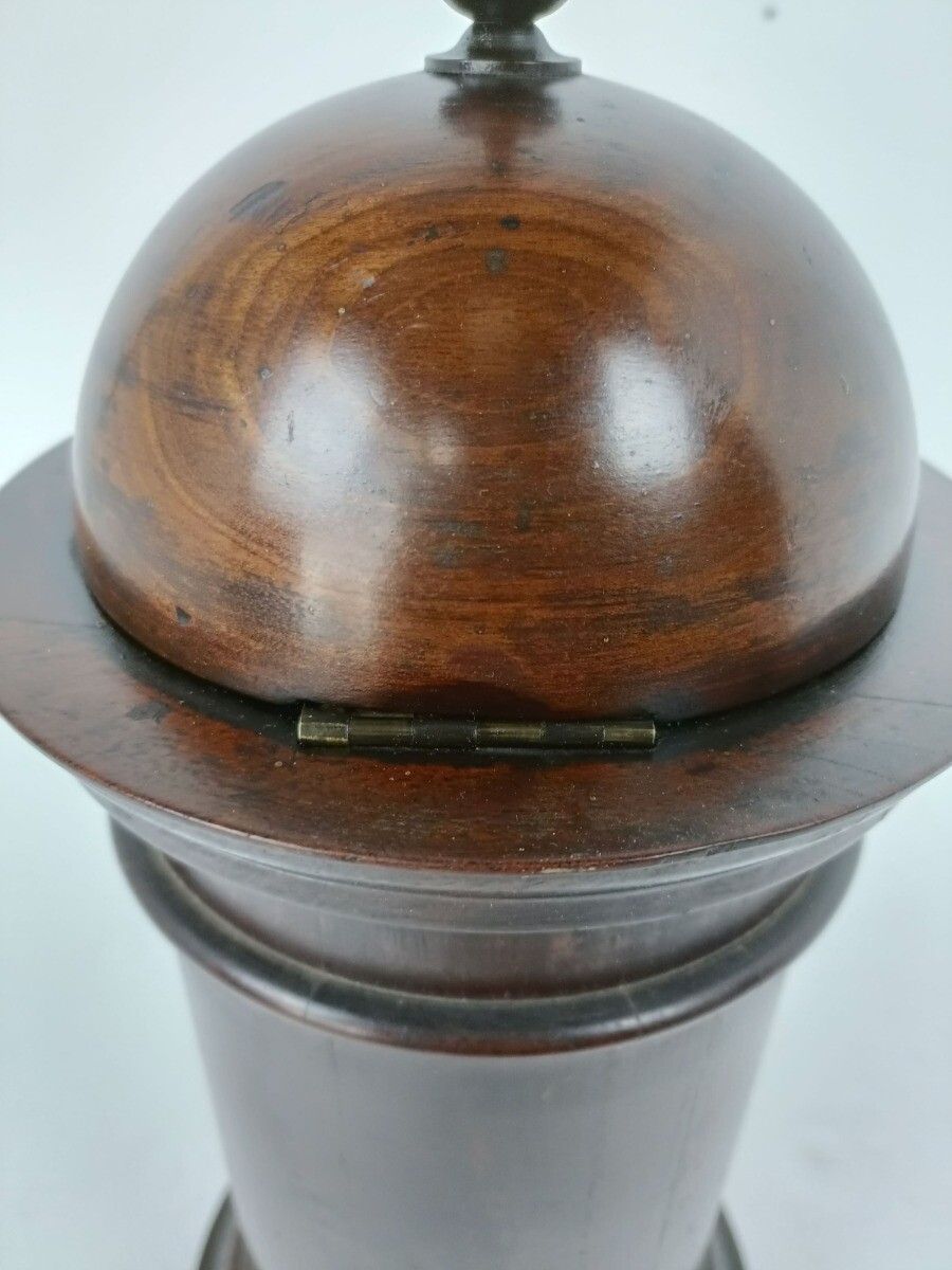 Exceptional Antique Chalice Holder Church Priest Mahony Wood Hand Made Piece Uni photo vinterior