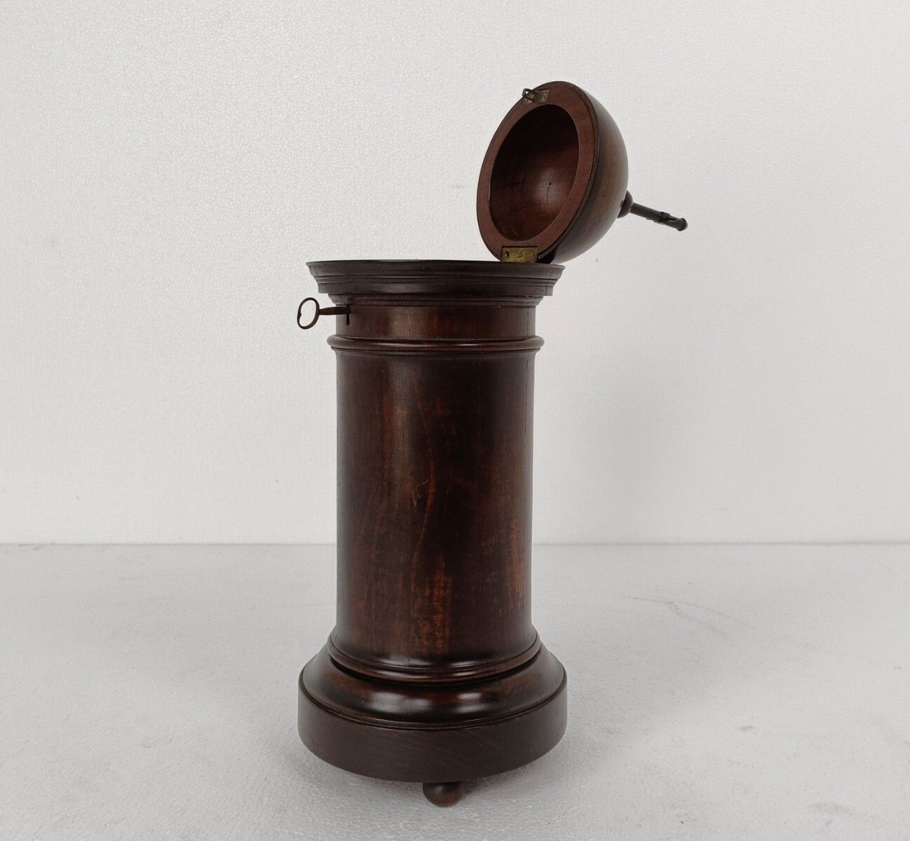 photo furniture Exceptional Antique Chalice Holder Church Priest Mahony Wood Hand Made Piece Uni