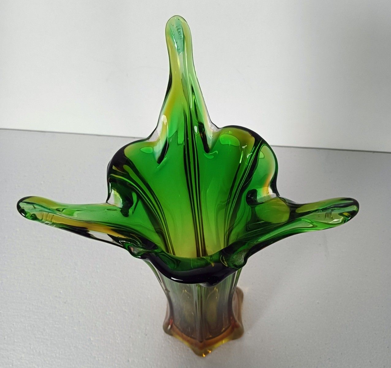 Vintage Fratelli Toso Murano Sommerso Art Glass Vase Green Brown Marked photo 304.0