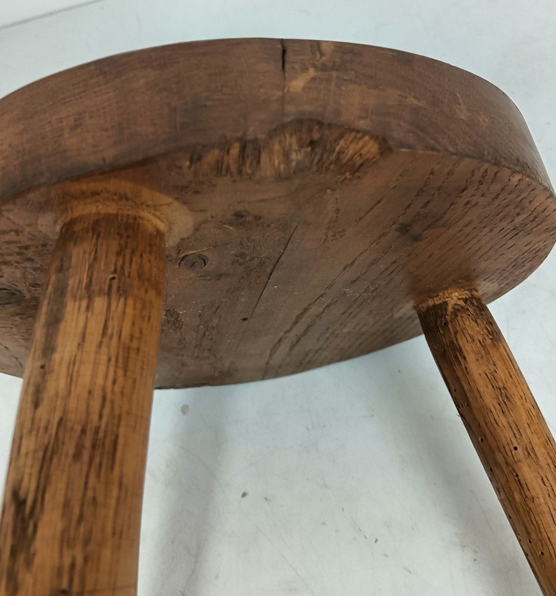 Milking Stool Pedestal Plant Stand Side Table Farmhouse Barn Style Tripod  Vinta photo furniture