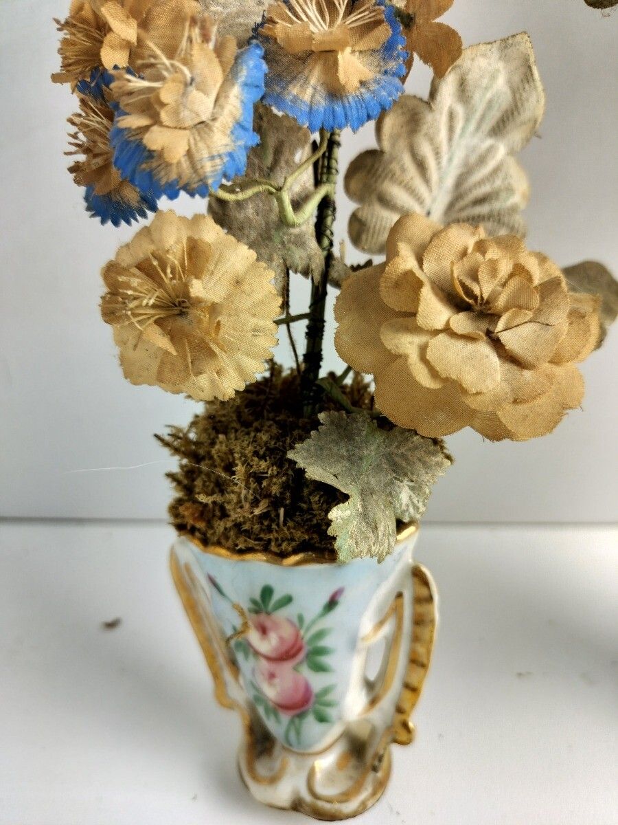 Couple Porcelain Fan Flair Vases Silk Flower Bridal Bouquet Vieux Paris Antique photo Home Decor