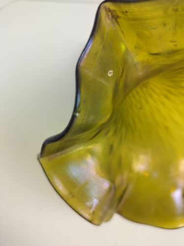 Antique  Bohemian Art Glass Attributed Loetz Epergne Trumpet Vase Centerpiece Re photo vinterior