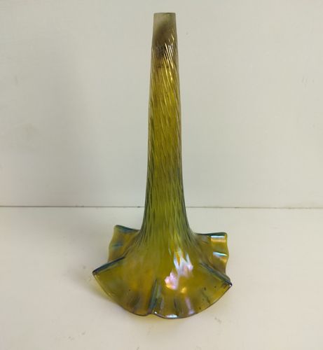 Antique  Bohemian Art Glass Attributed Loetz Epergne Trumpet Vase Centerpiece Re photo vintage