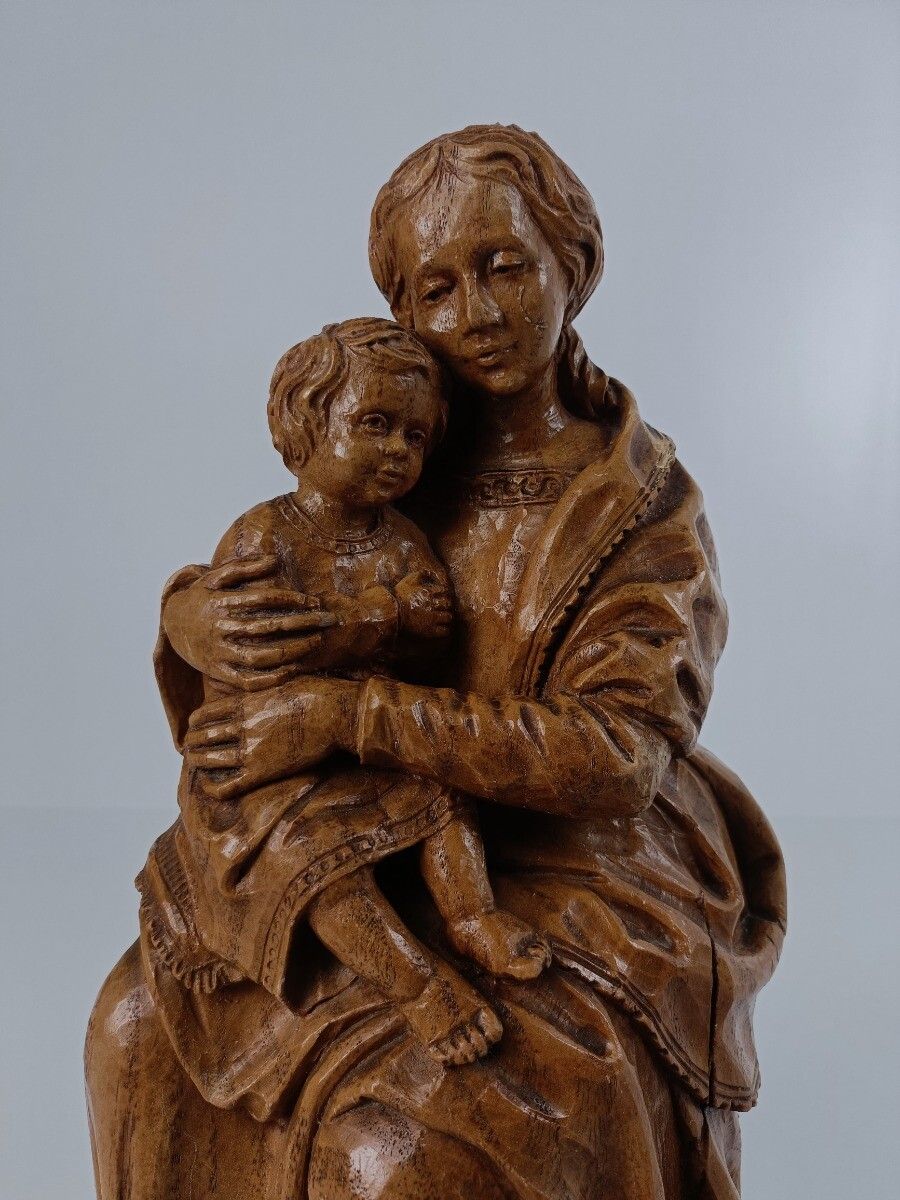 Statue Sitting Our Lady Virgin Mary Infant Sedes Sapientiae Resin Vintage Beauti photo Art