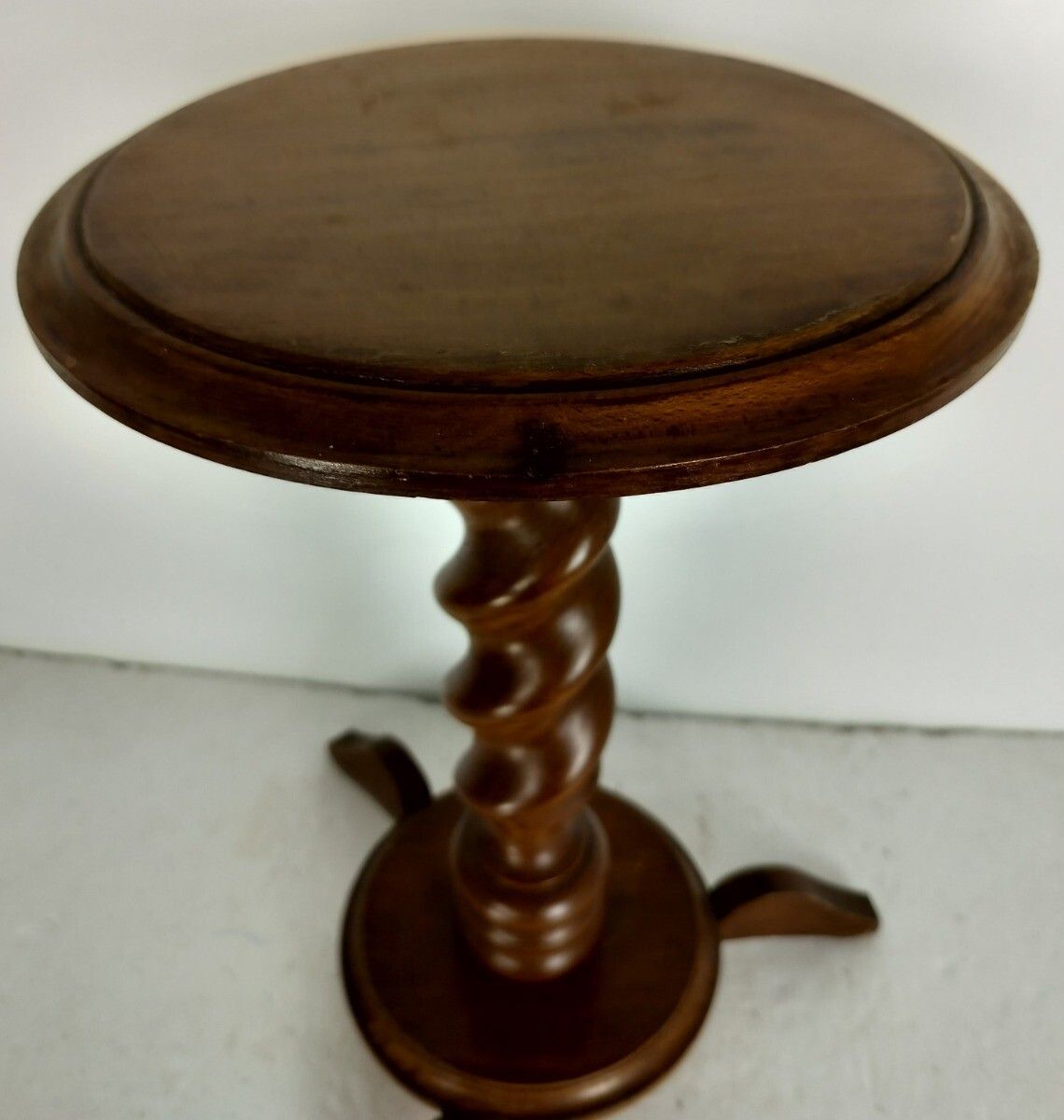 Lovely Vintage Barley Twist Carved Wood Pedestal Tripod Legs, Side Table Plant S photo buy