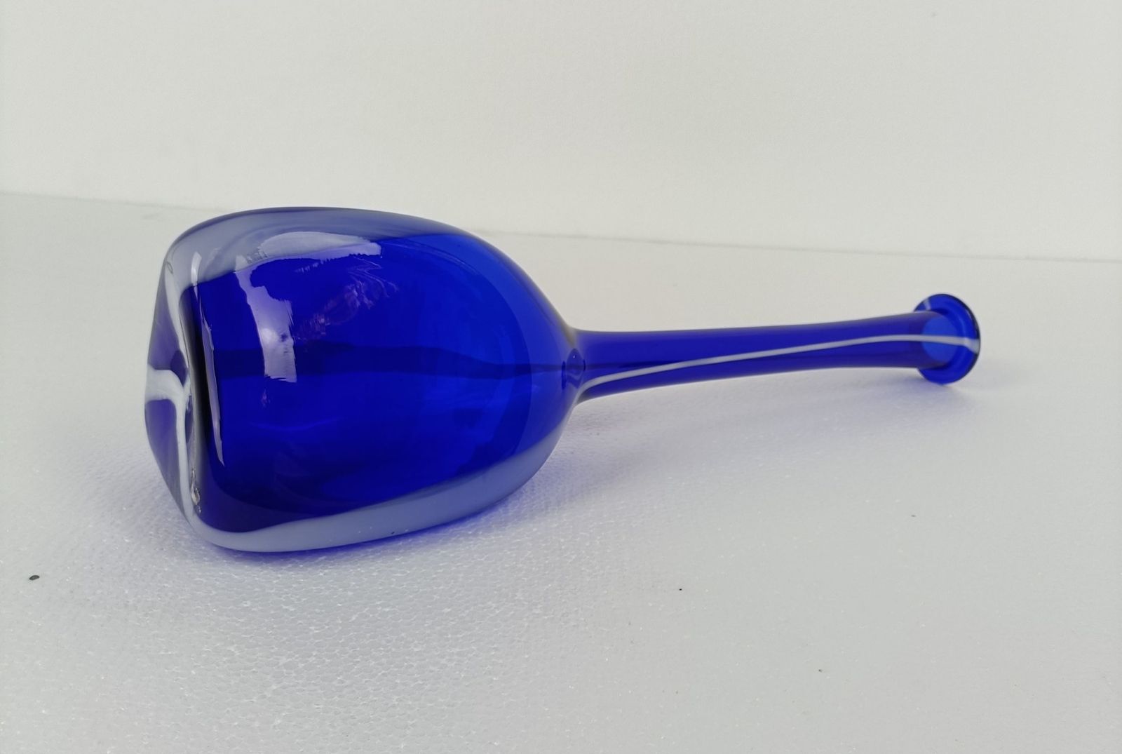 Vintage Retro Art Glass Genie Bottle Vase Cobalt Blue White Lines Extremely Htf photo vinterior