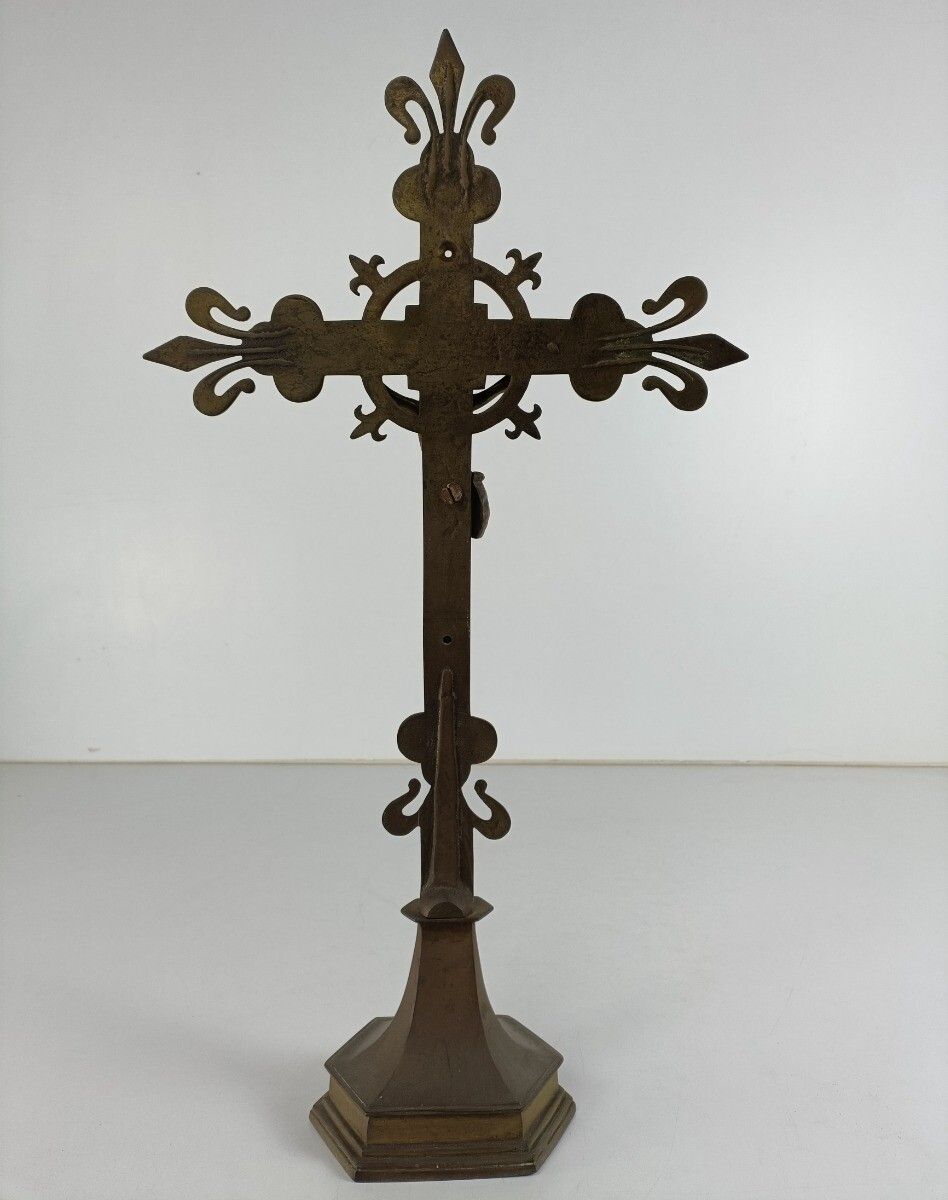 photo for sale Standing Table Altar Crucifix Cross Ornate Brass Jesus Christ French Fleur De Li