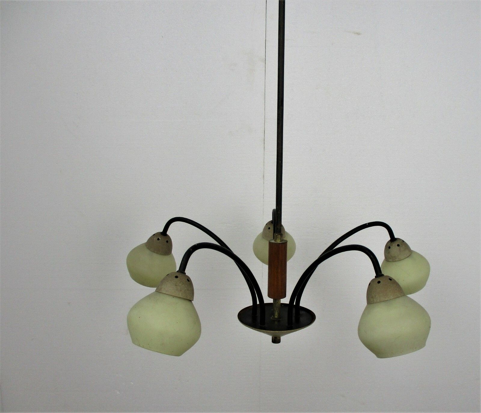 Mid Century Danish Modern Spider Chandelier Wood  Glass Shades  5 Lights photo 330.0