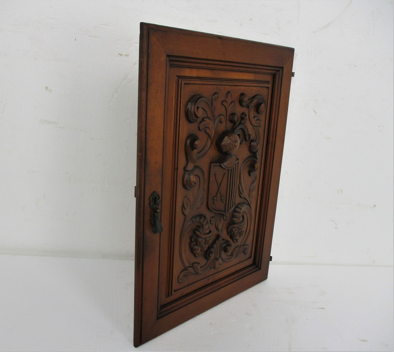 Antique Hand Carved Wood Door Panel Reclaimed Architectural Middle Ages Scene Kn photo for sale