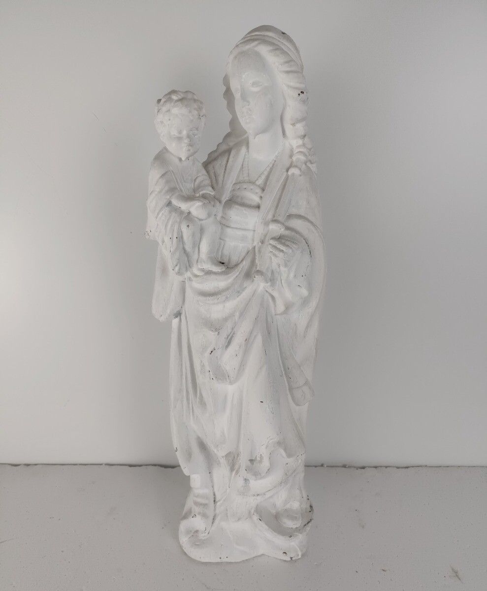 White Painted Plaster Statue Virgin Mary Infant Jesus Vintage Madonna Holding Sc