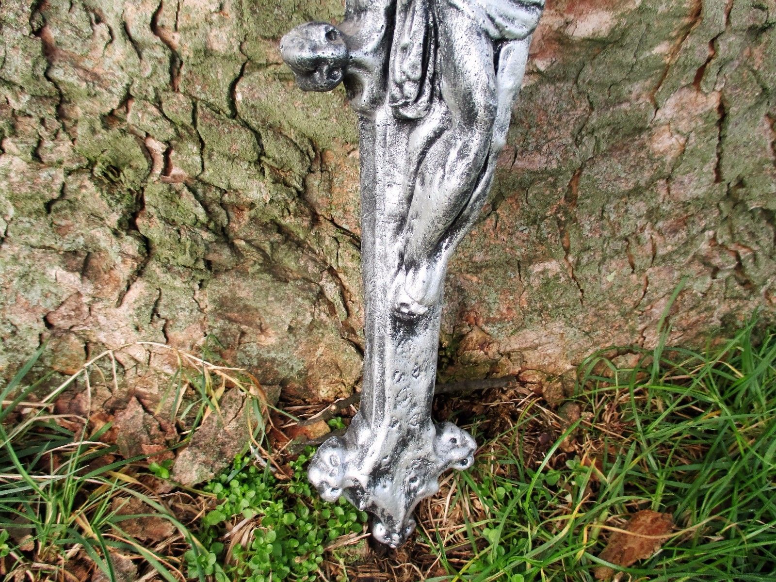 Large Completely Plaster Hanging Crucifix Cross Jesus Christ  Silver  21.46" photo vinterior