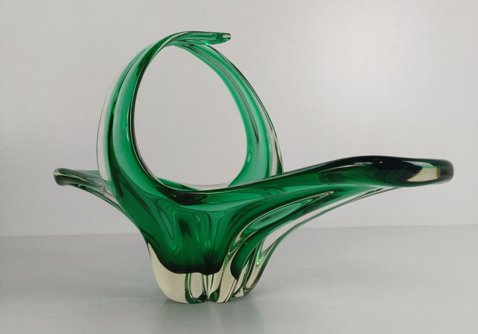 Italian Green  Bowl Dish Centerpiece Murano Seguso Art Glass Modernist Vintage photo furniture