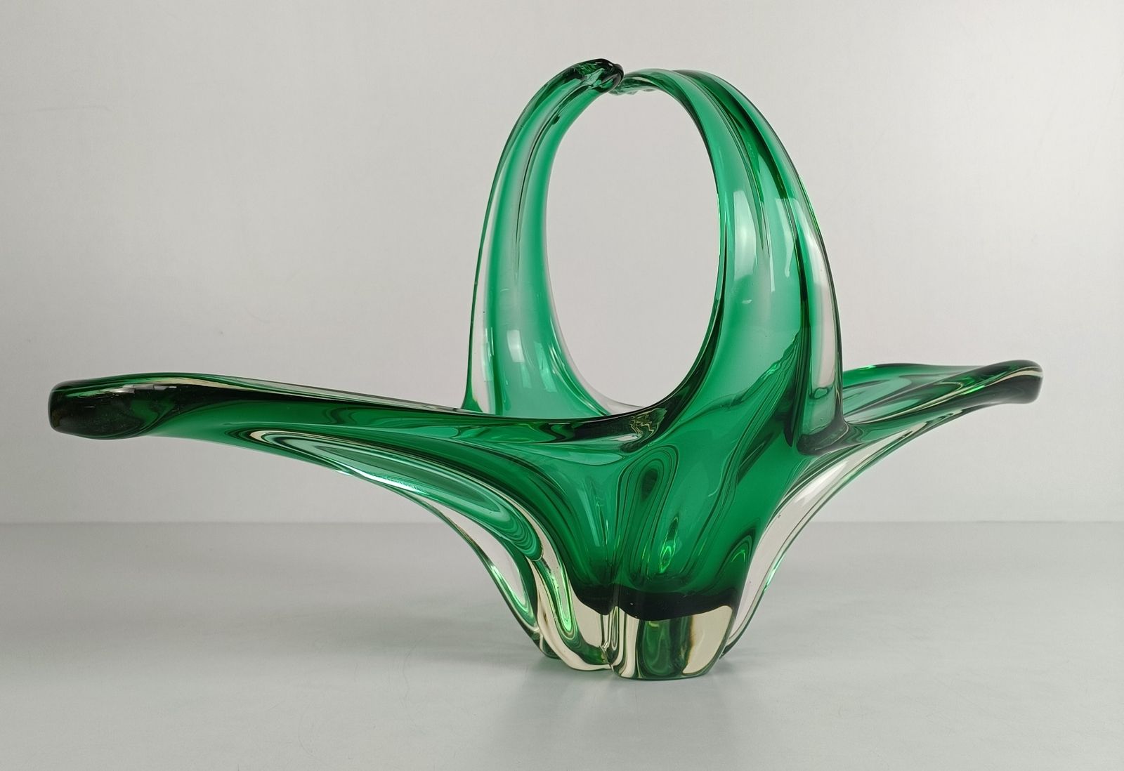 Italian Green  Bowl Dish Centerpiece Murano Seguso Art Glass Modernist Vintage photo for sale