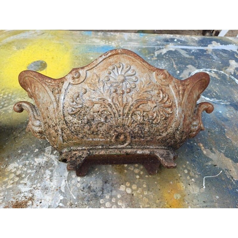 photo for sale Pair Of Enamelled Cast Iron Planters From 1900 From Charleville Mézières