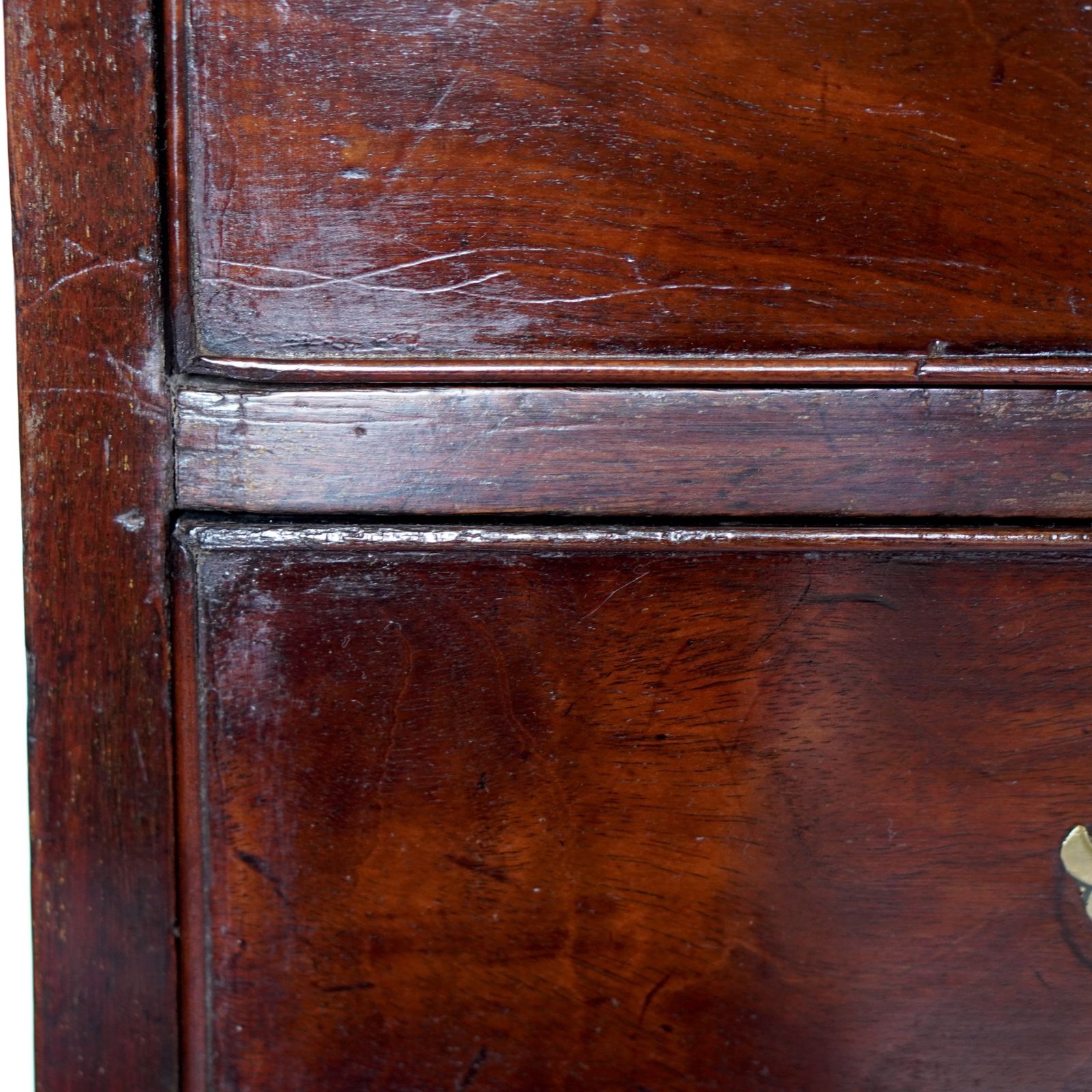photo vintage Georgian Mahogany Bachelor's Chest Of Drawers
