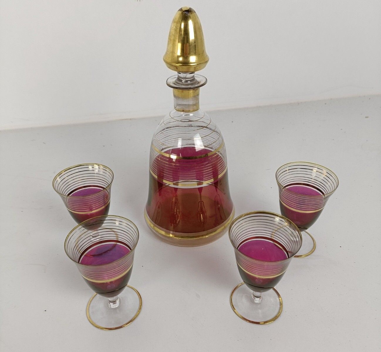 Bohemian Glass Art Deco Set Decanter 4 Shot Glasses Cranberry Gold Antique photo furniture