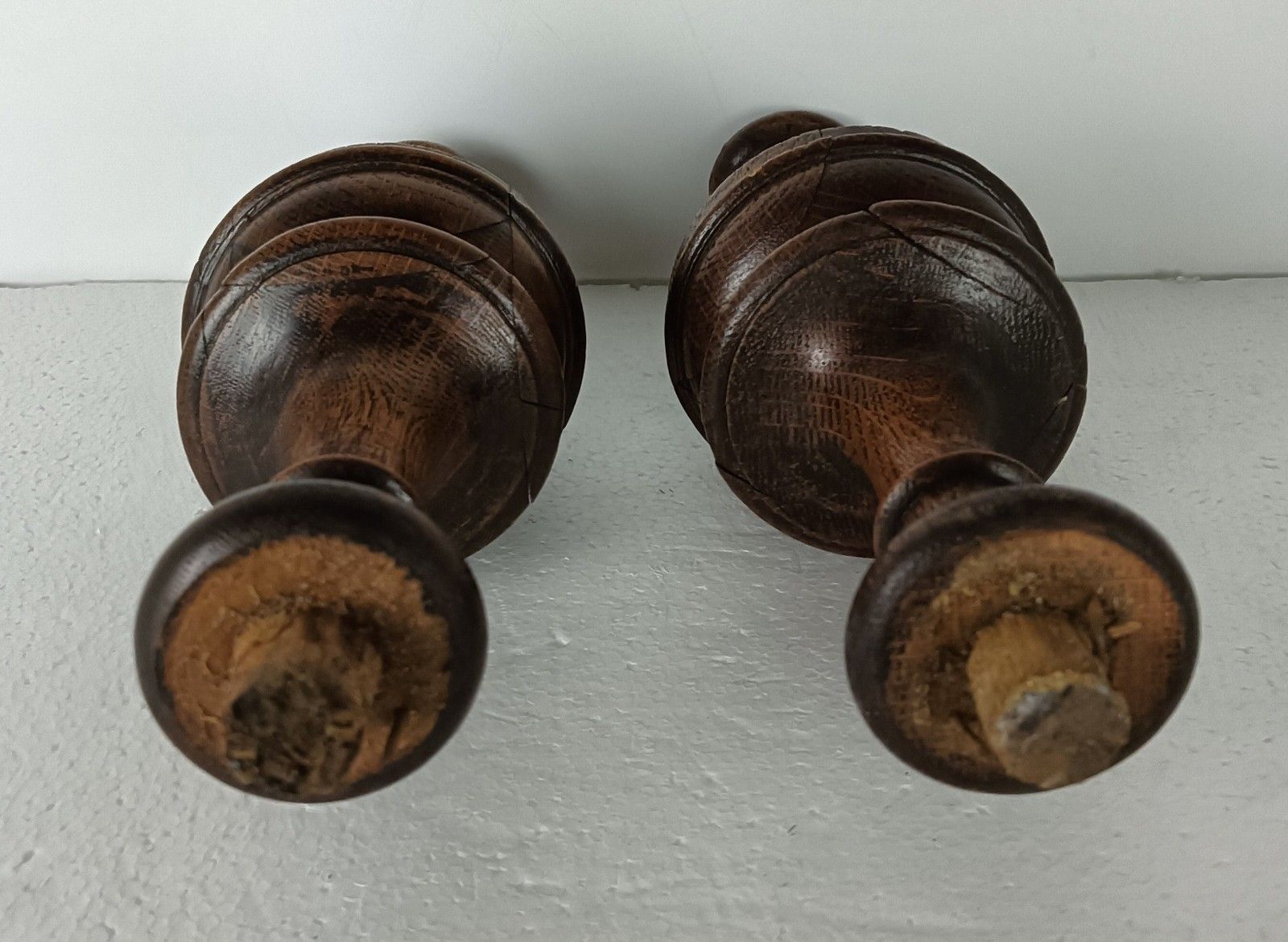 Set Of 2 Reclaimed Carved Wood Large Spindles Balusters Trim Posts Pillar Salv photo vintage