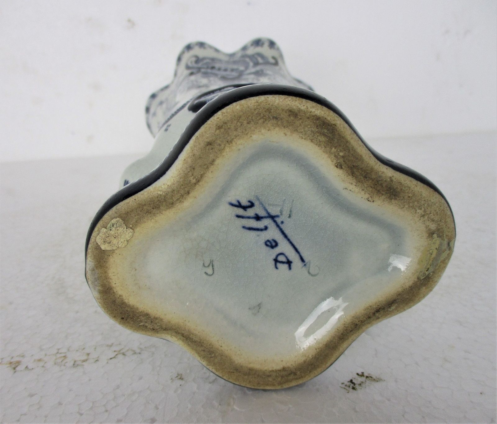Antique Fazzoletto Vase Delft Holland Blue White Porcelain Marked Hand Painted W photo vintage
