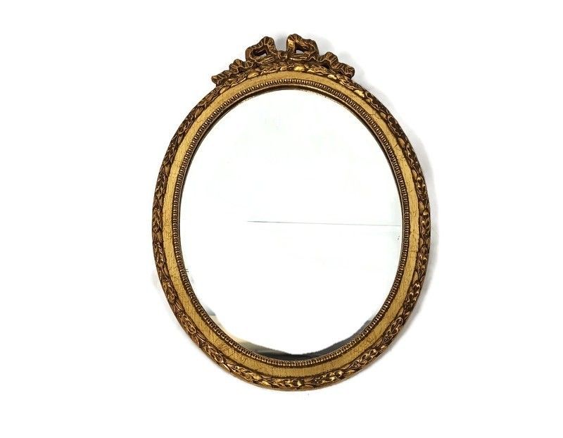Gorgeous Ornate Oval Wood Plaster Wall Hanging Mirror Romantic Hollywood Regency