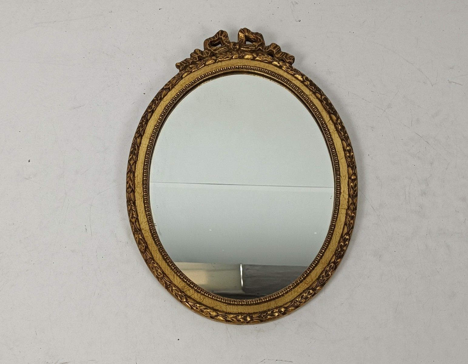 Gorgeous Ornate Oval Wood Plaster Wall Hanging Mirror Romantic Hollywood Regency photo furniture