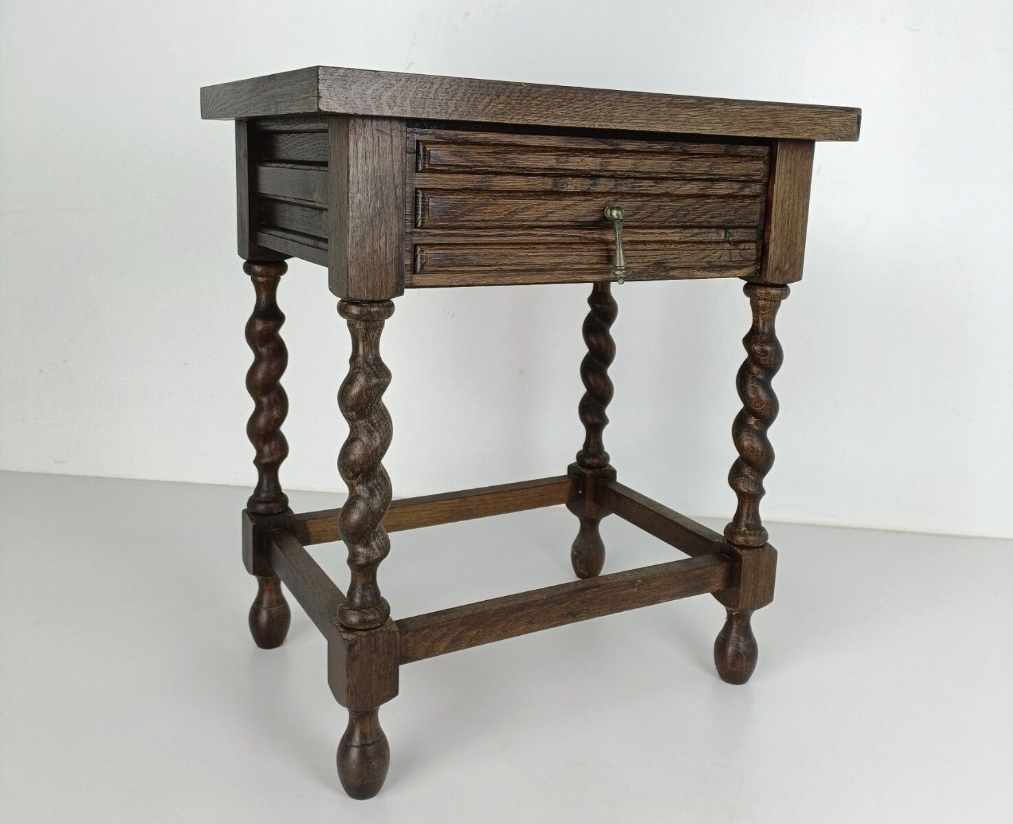 Barley Twist Wooden Side Table Desk Barn Country Style Mid Century Stunning Ra photo for sale