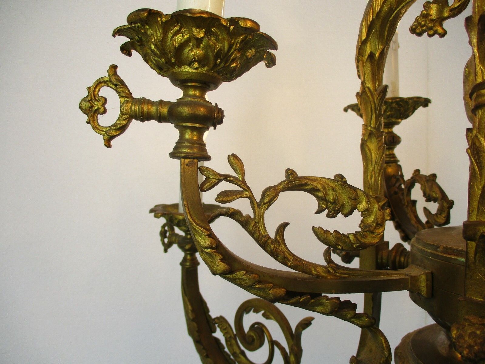 photo furniture Antique Gothic Castle Chandelier Bronze Doré Gold Gilded Bacchus Grapes Stunning