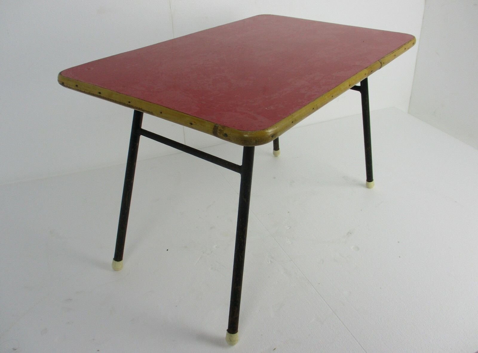 Vintage Side Coffee Wine Table Plant Stand  Funky  Rattan Edge Iron Legs photo for sale