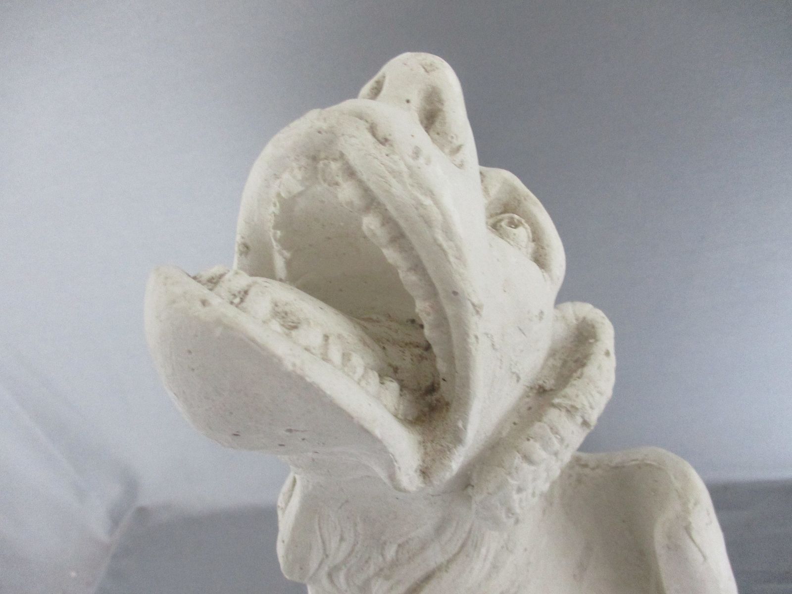 Statue Sculpture  Plaster  Mythology Winged Dog Dragon Gothic Wonderful Rare photo 404.0